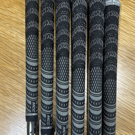 Mizuno Pro 245 5-PW Dynamic Gold Regular Flex R-300 Shafts