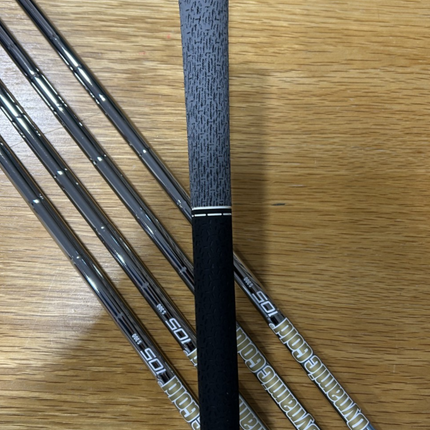 Mizuno JPX 925 Hot Metal Pro 5-PW Dynamic Gold s300 Stiff 105g Shafts