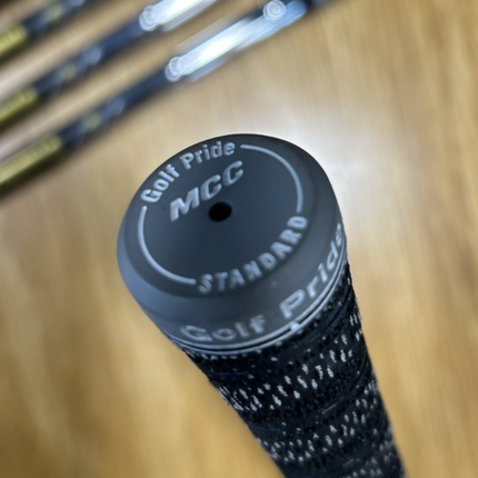 Mizuno Pro 245 5-PW Dynamic Gold Regular Flex R-300 Shafts