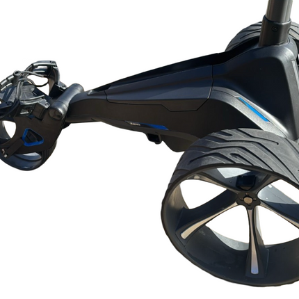 Motocaddy M5 GPS Electric Golf Trolley Cart 25 Used - Excellent condition